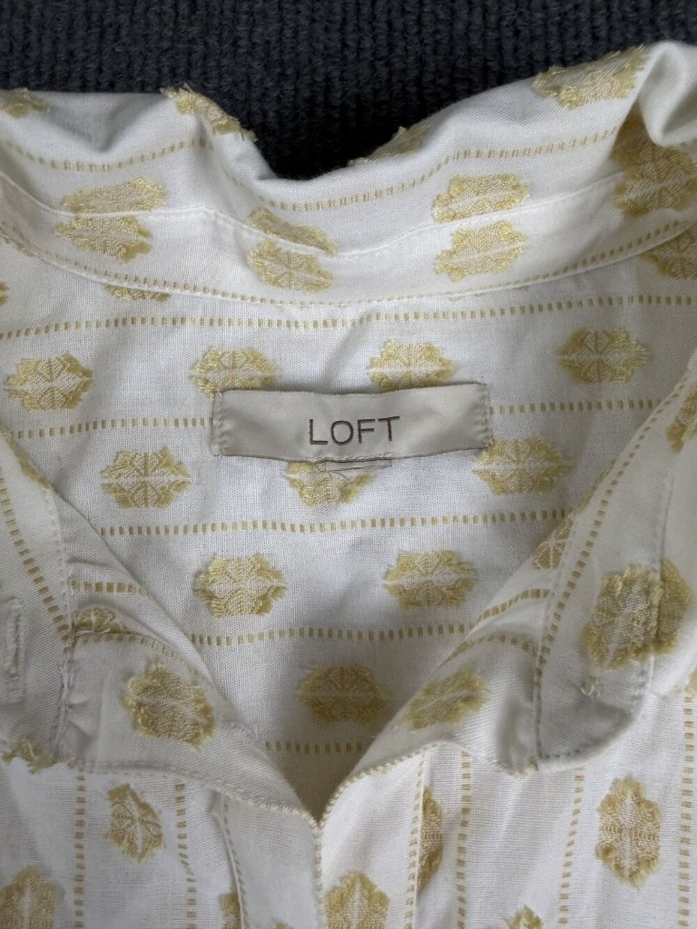 Loft White & Yellow Floral Embroidered Button-Up Top Womens Size M - Picture 3 of 10